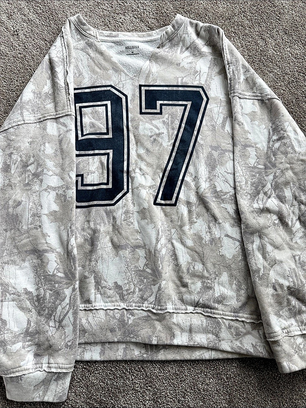 Hollister 97 Graphic Sweatshirt Gray